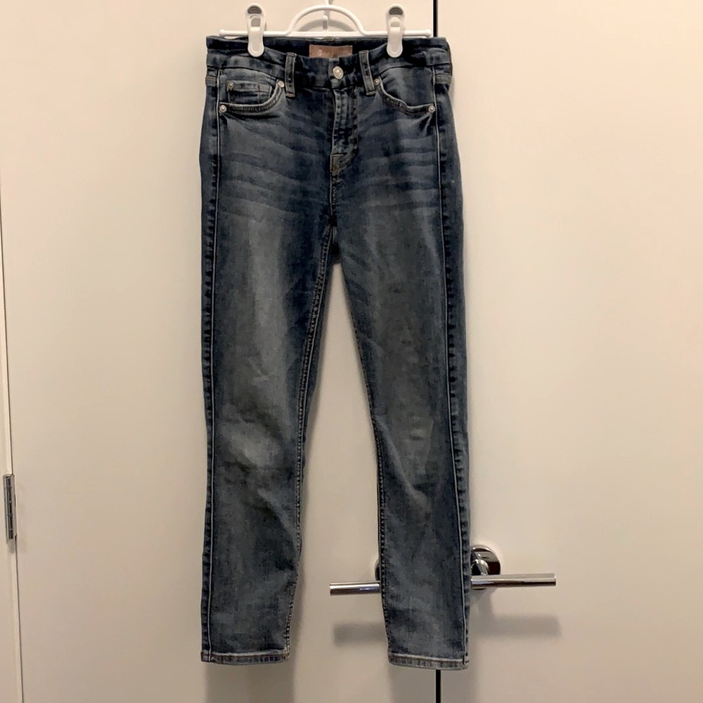 7 FOR ALL MANKIND BLUE JEANS